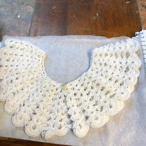 Crocheted baby collar